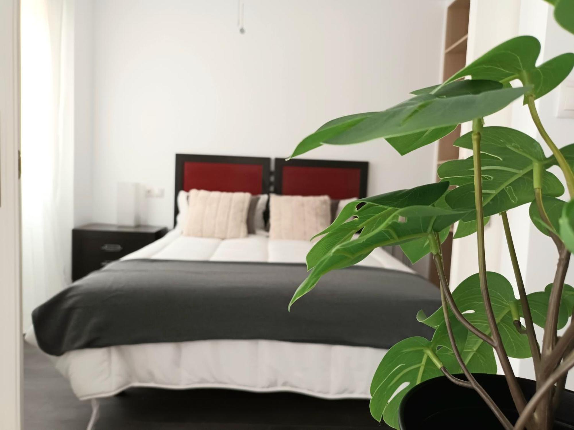 Apartamento Vacacional Cuarteles مالقة المظهر الخارجي الصورة