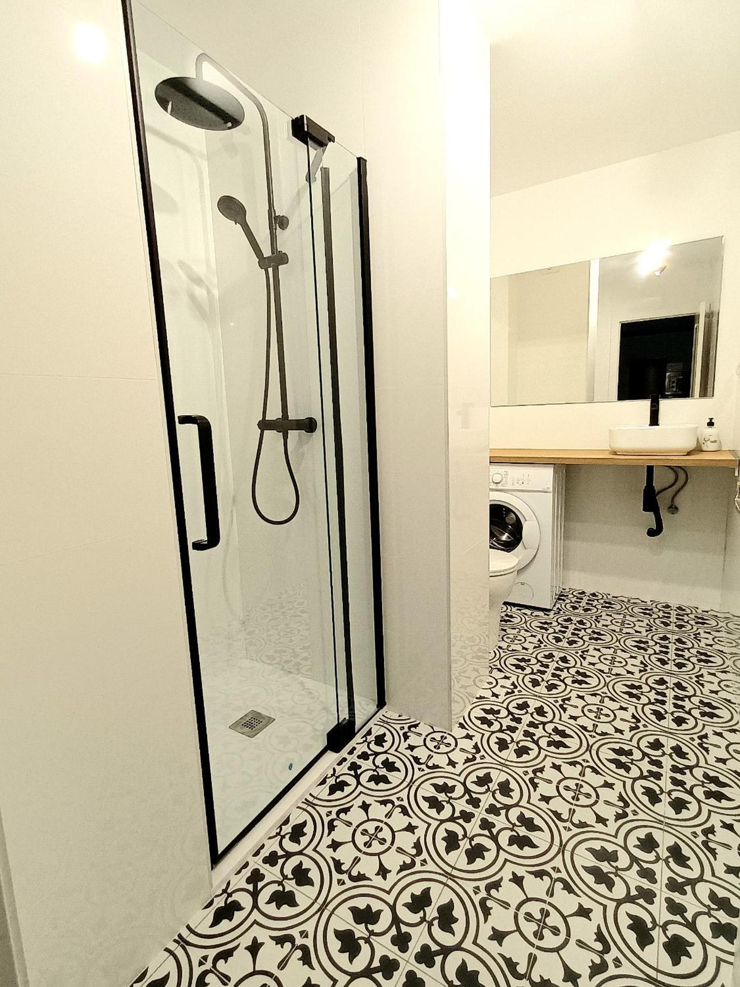 Apartamento Vacacional Cuarteles مالقة المظهر الخارجي الصورة